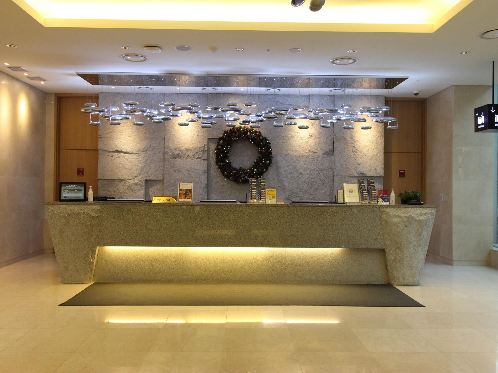 דלפק קבלה תמונה