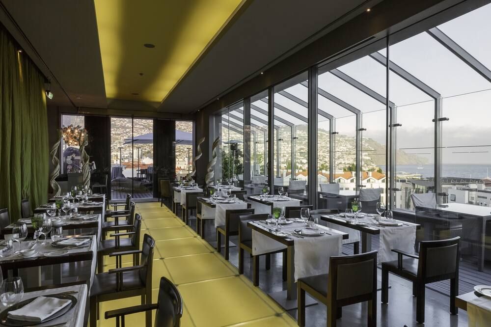 מסעדה תמונה