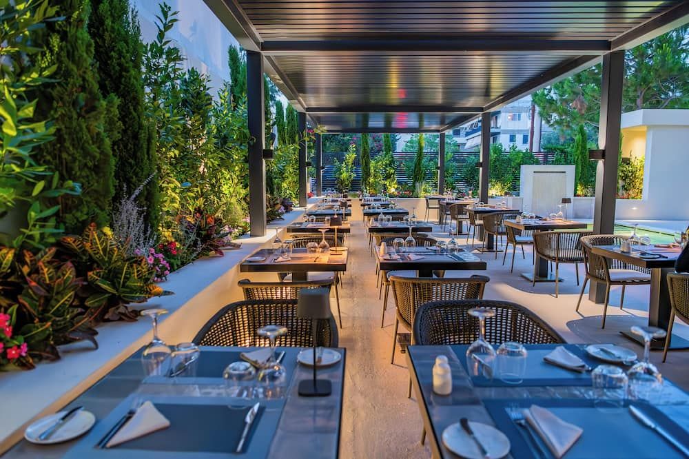 מסעדה תמונה