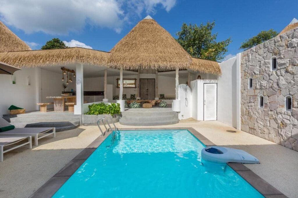 בריכה תמונה