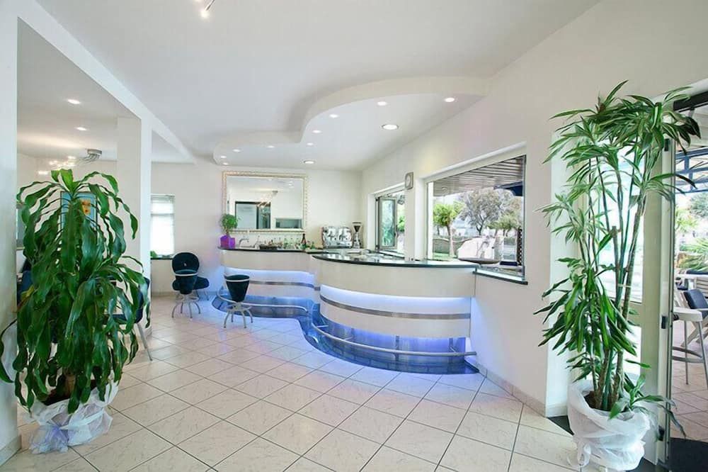 דלפק קבלה תמונה