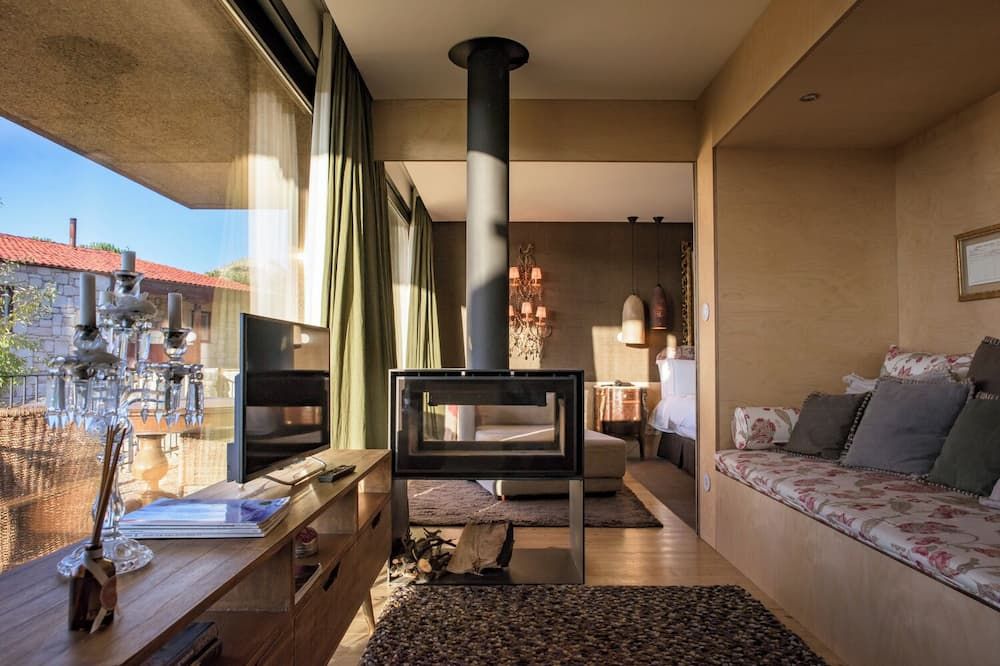 אחר