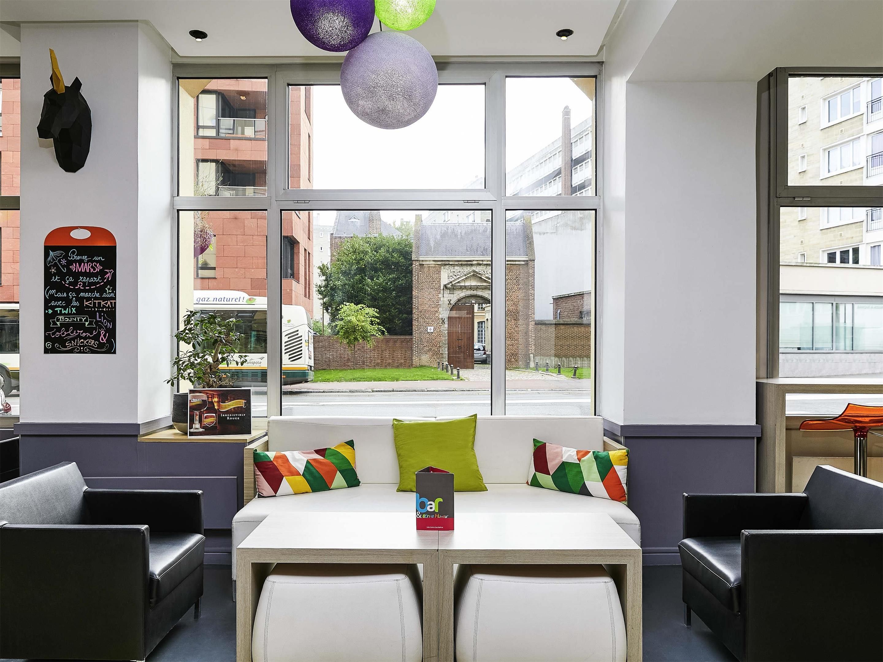 מסעדה תמונה