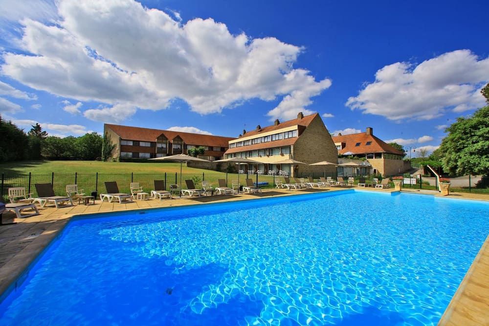 בריכה תמונה