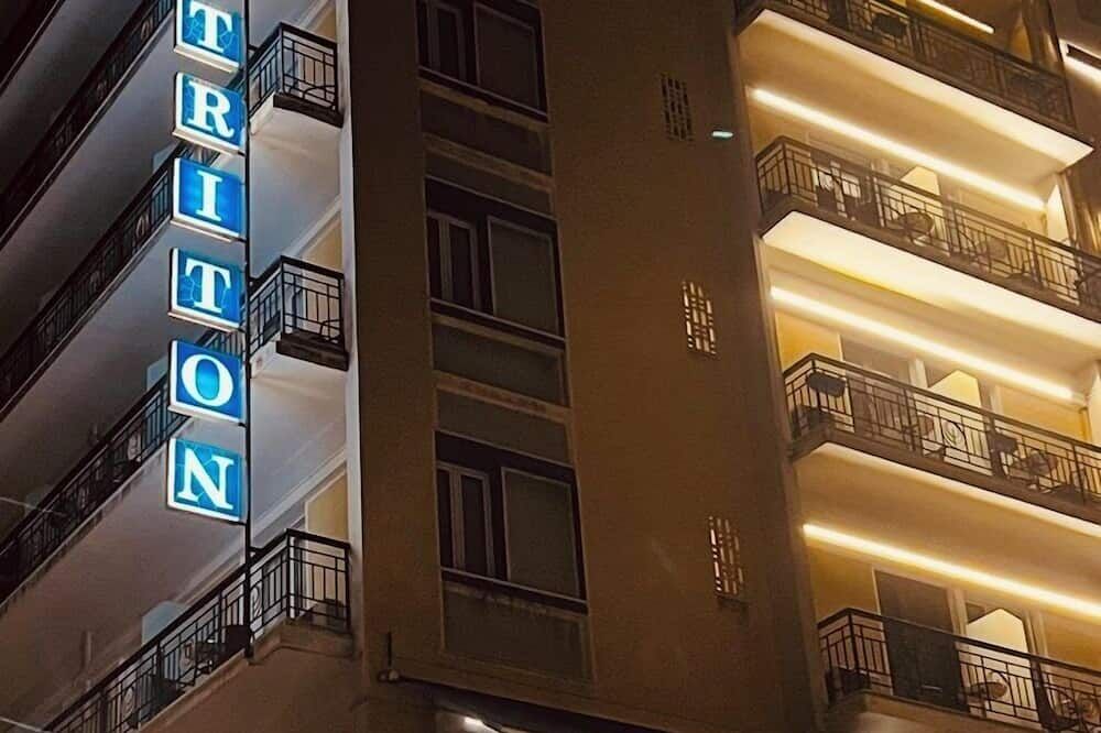 בניין
