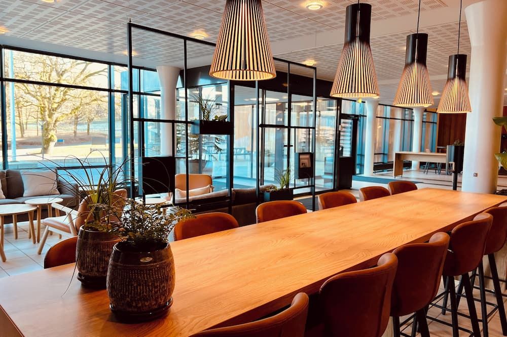 מסעדה תמונה