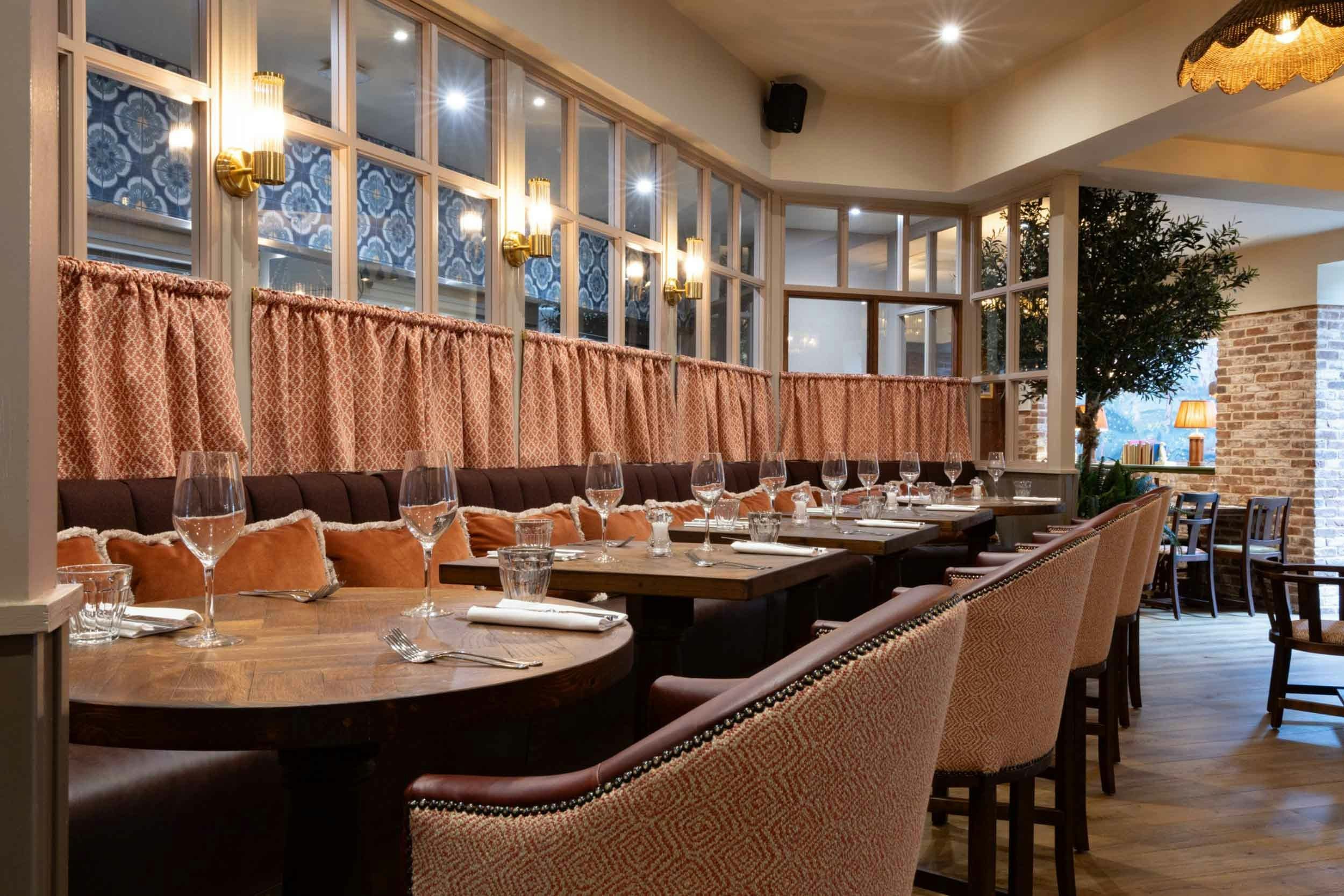 מסעדה תמונה