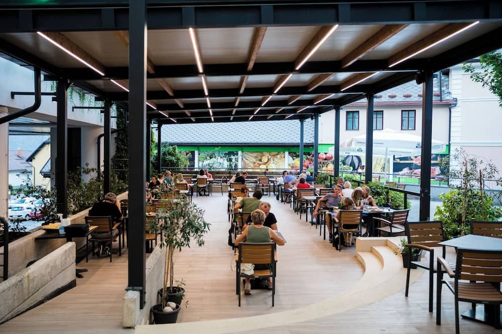 מסעדה תמונה