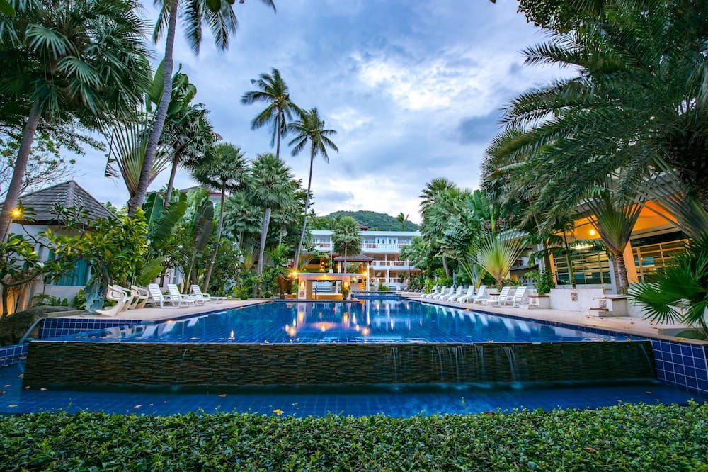 בריכה תמונה