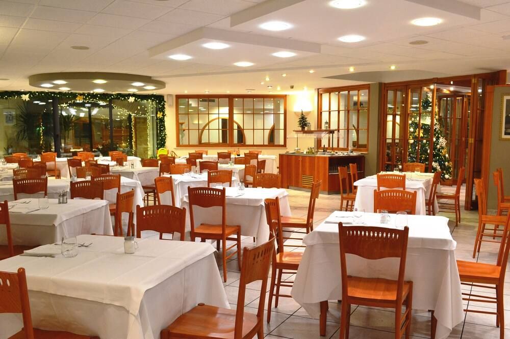 מסעדה תמונה