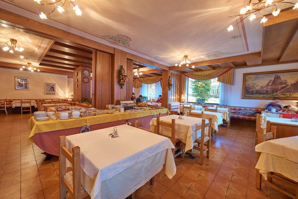 מסעדה תמונה