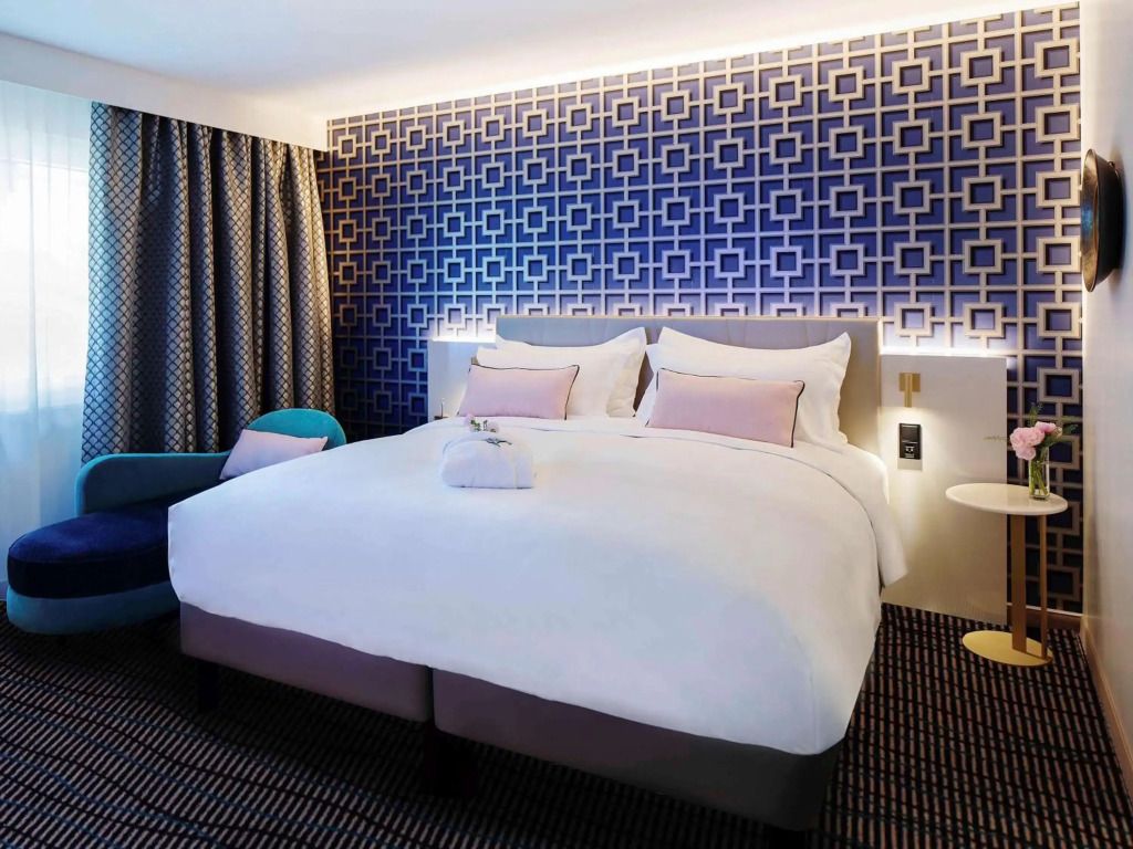 אחר
