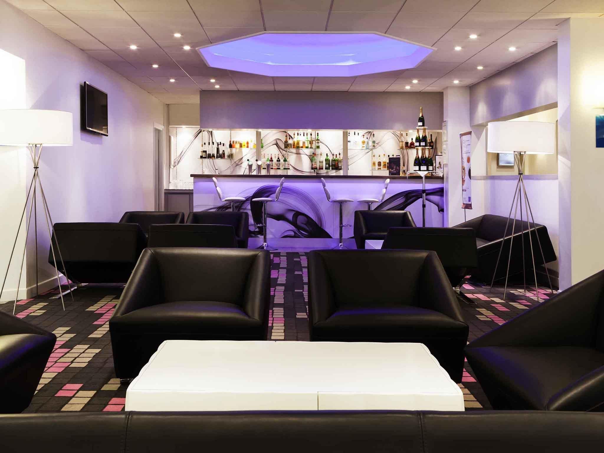 בר