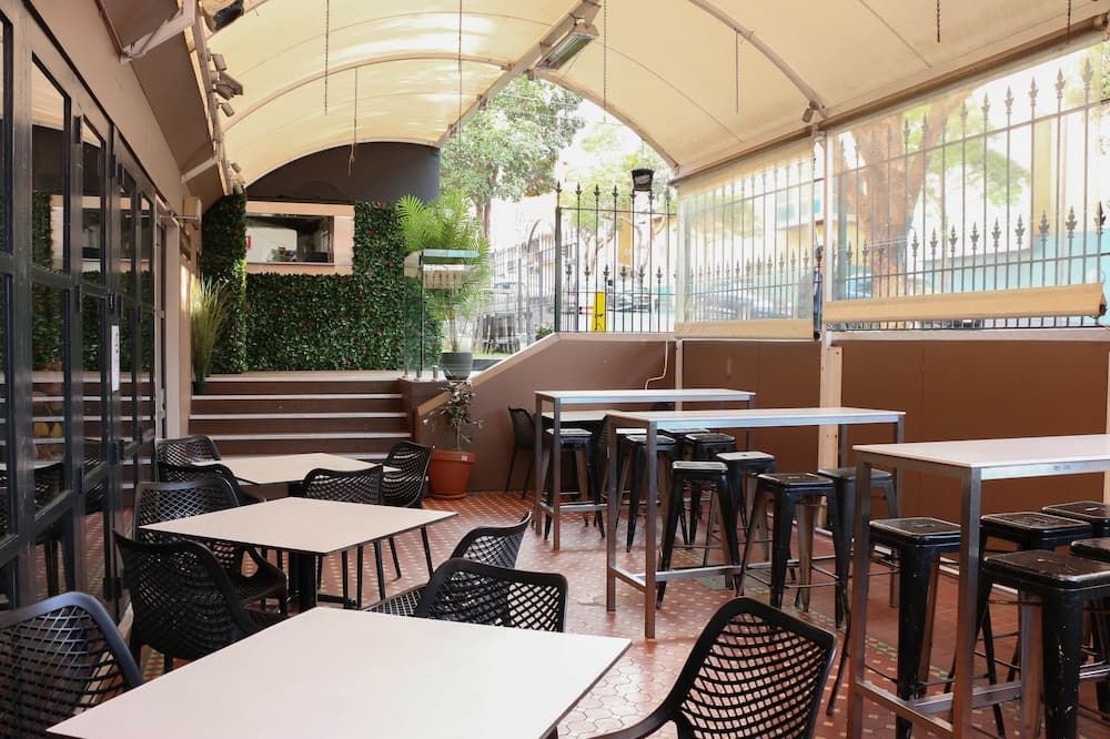 מסעדה תמונה