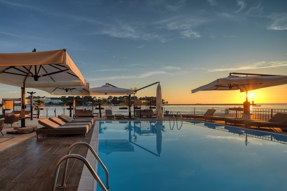 בריכה