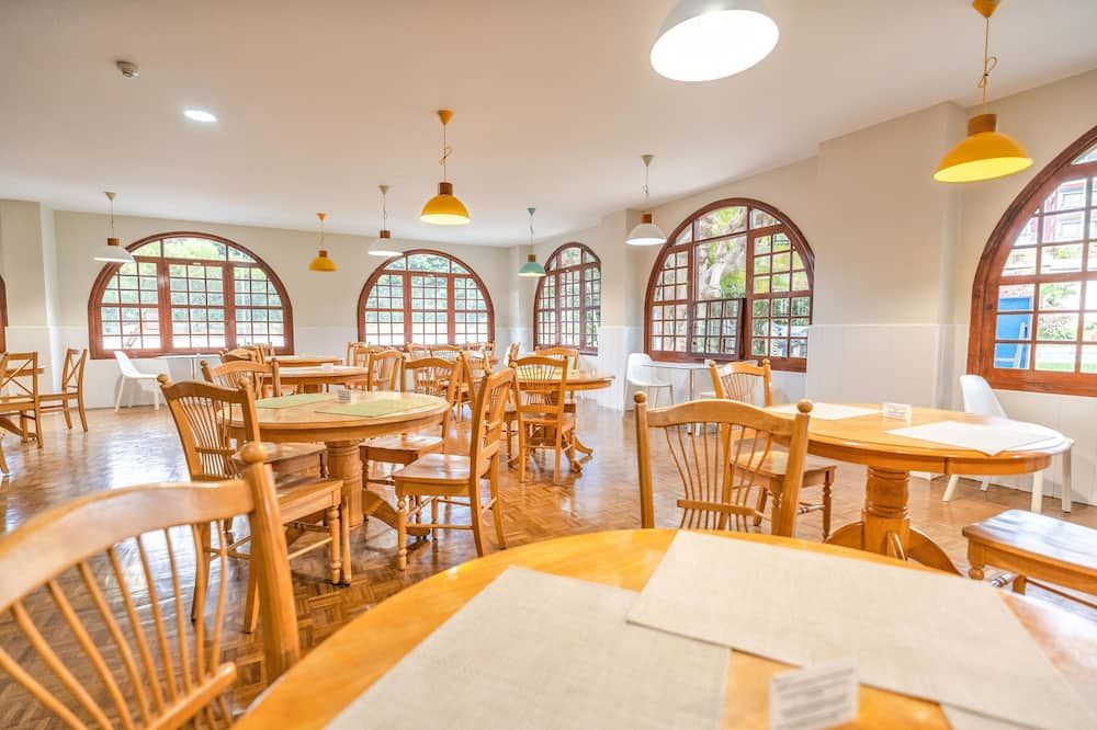 מסעדה תמונה