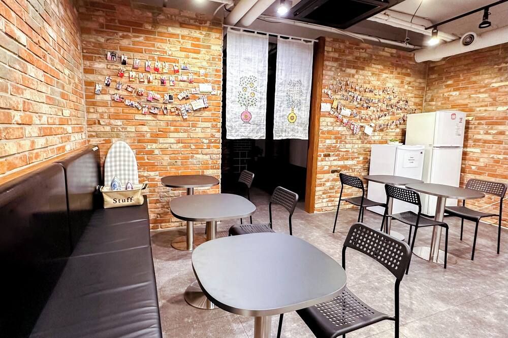 מסעדה תמונה