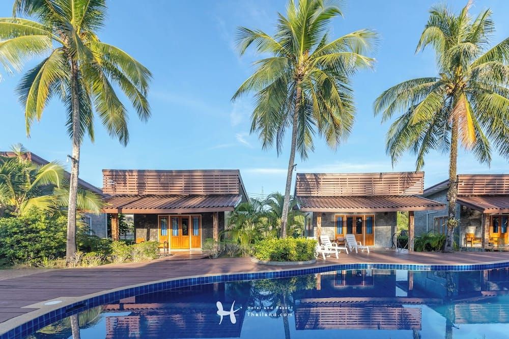 בריכה תמונה