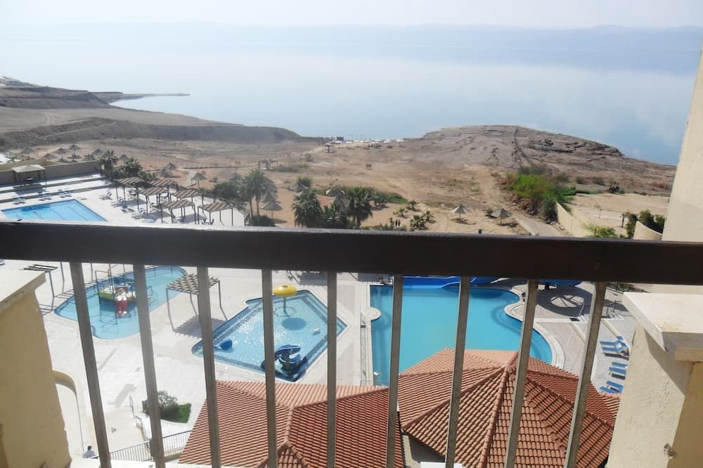 אחר