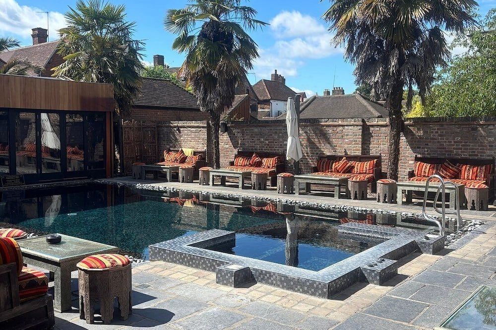 בריכה תמונה