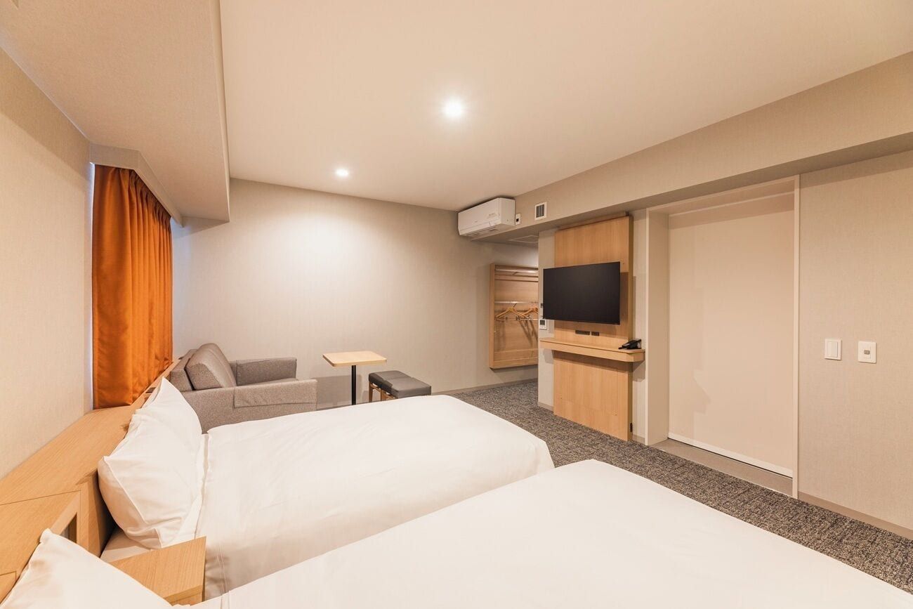 אחר