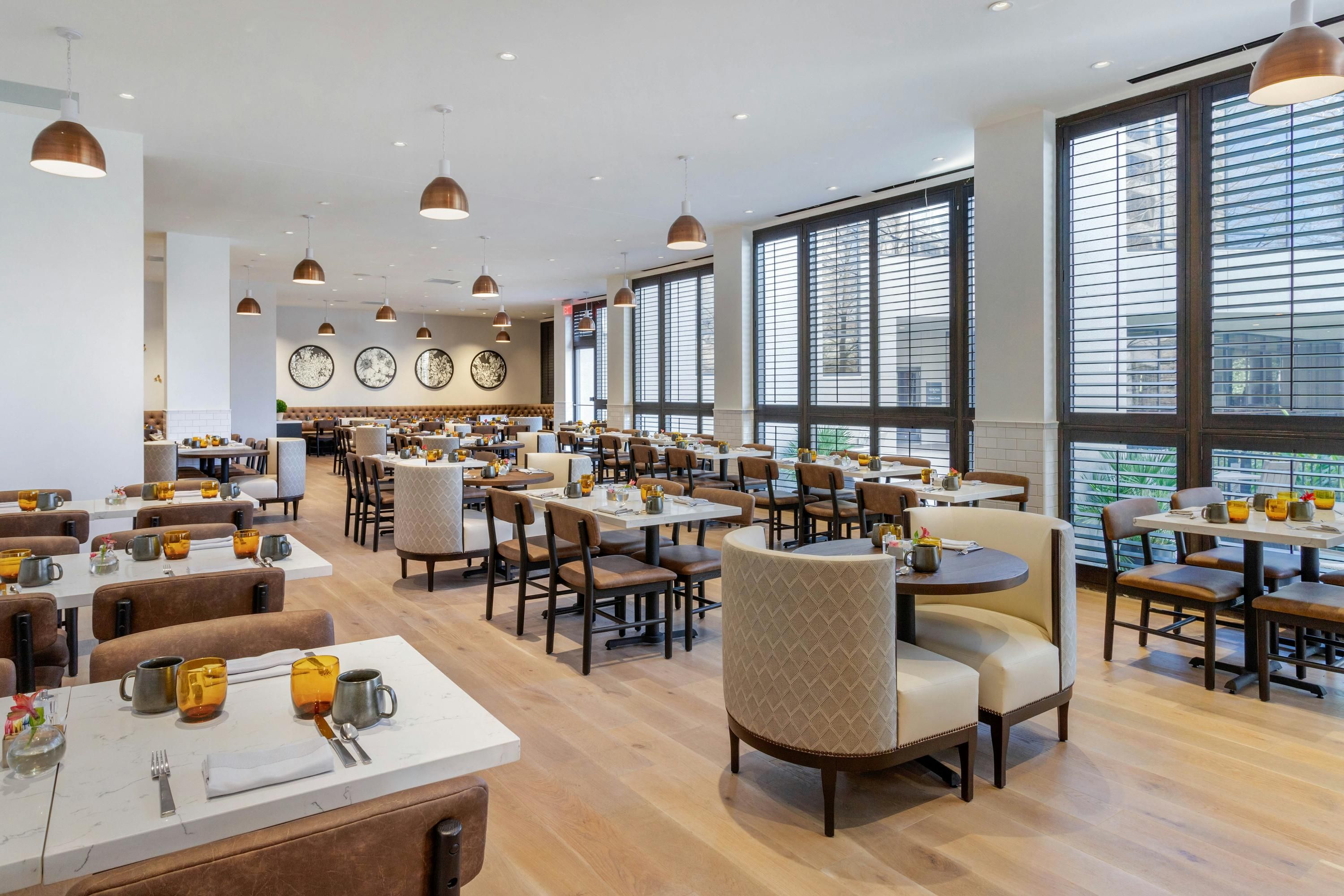 מסעדה תמונה