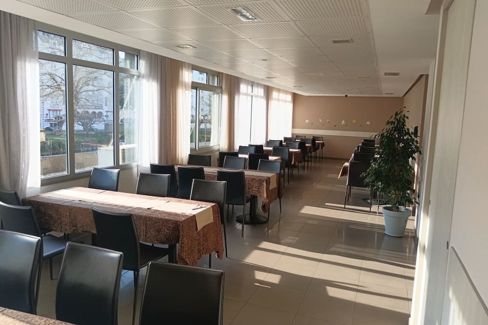 מסעדה תמונה