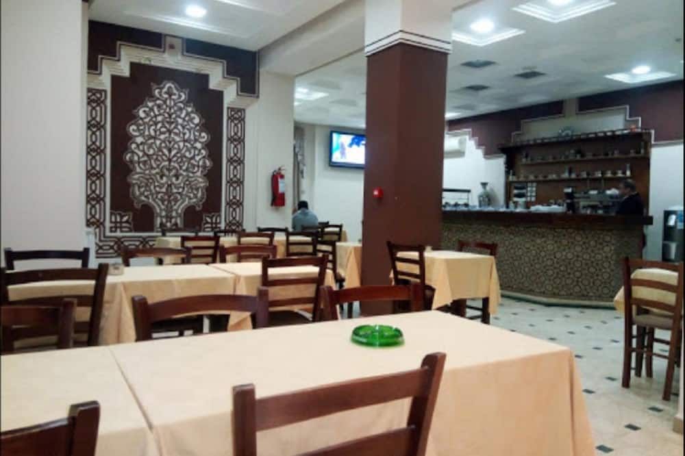 מסעדה תמונה