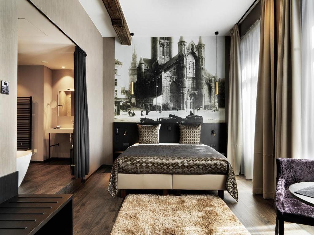 אחר