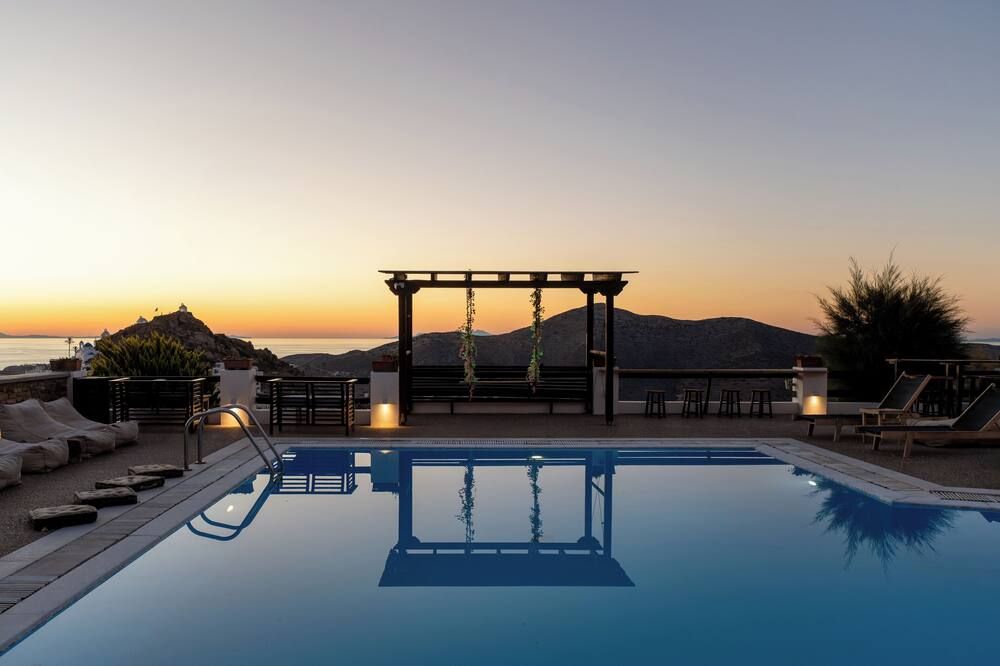 בריכה תמונה