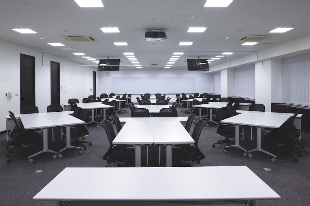 חדר ישיבות