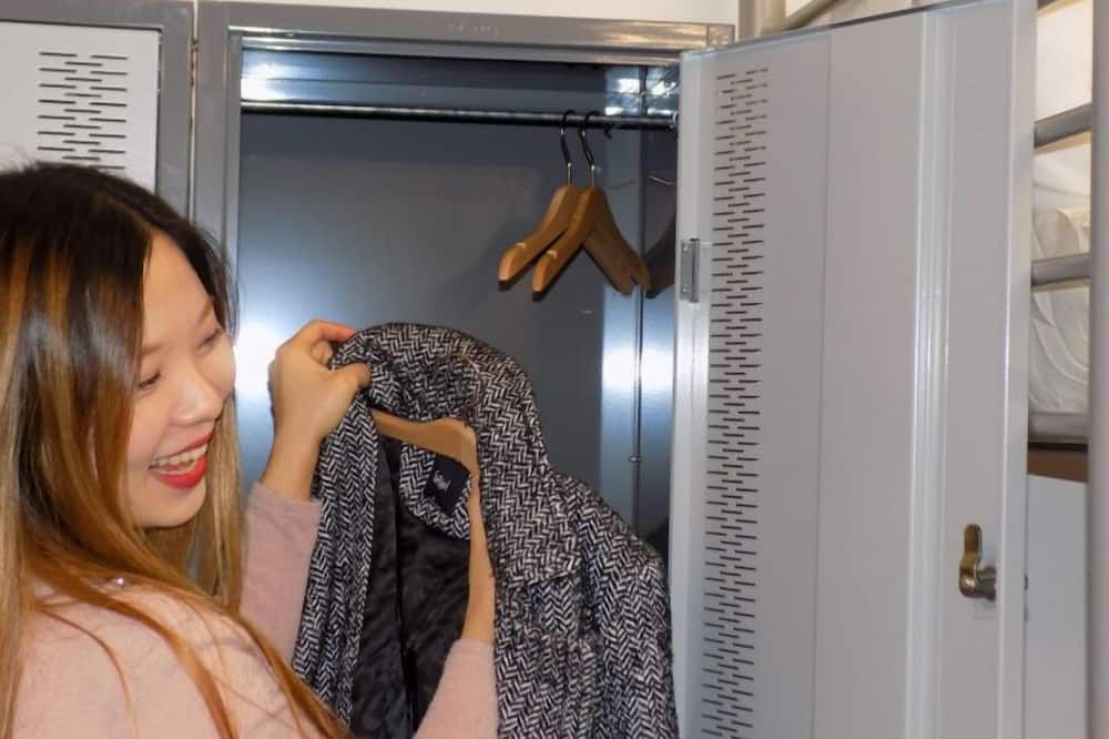 אחר