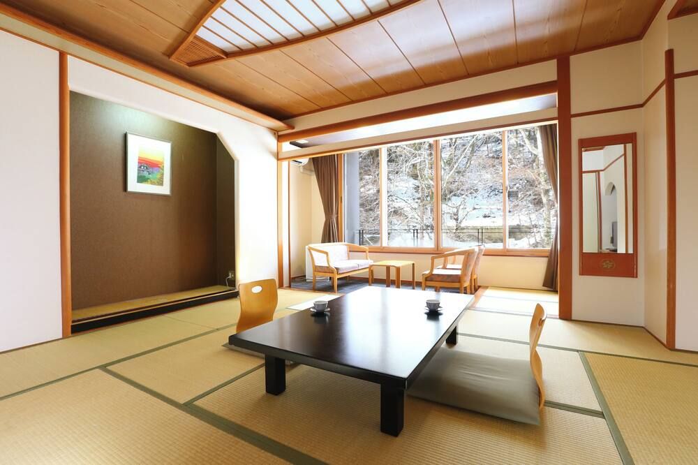 חדר אוכל