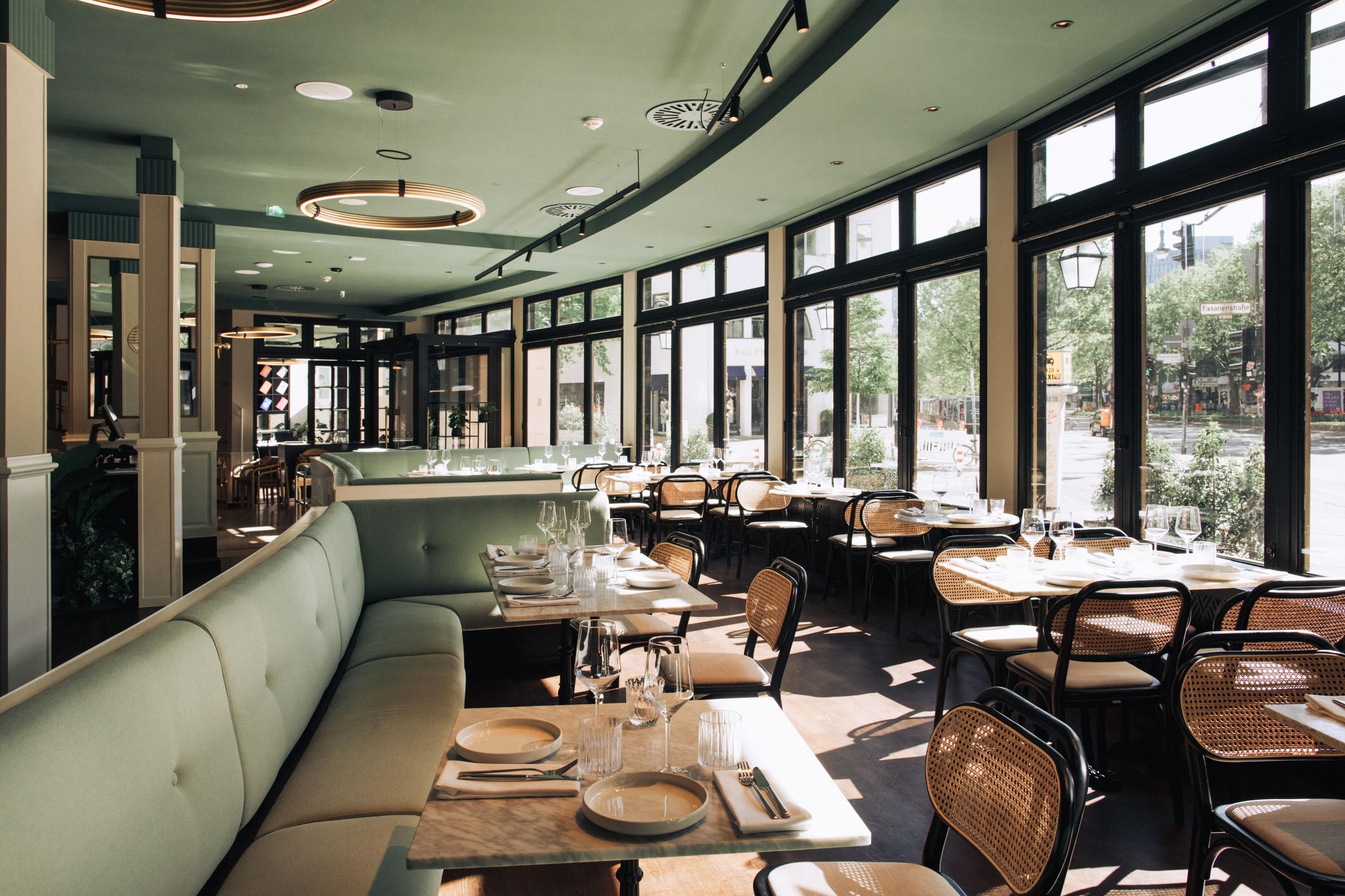 מסעדה תמונה