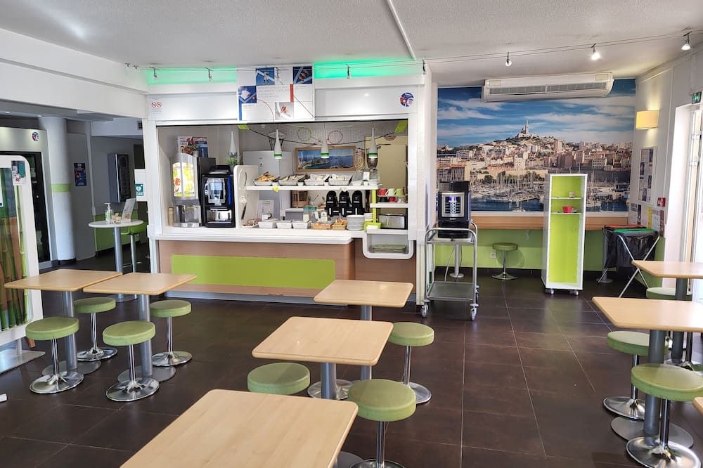 מסעדה תמונה