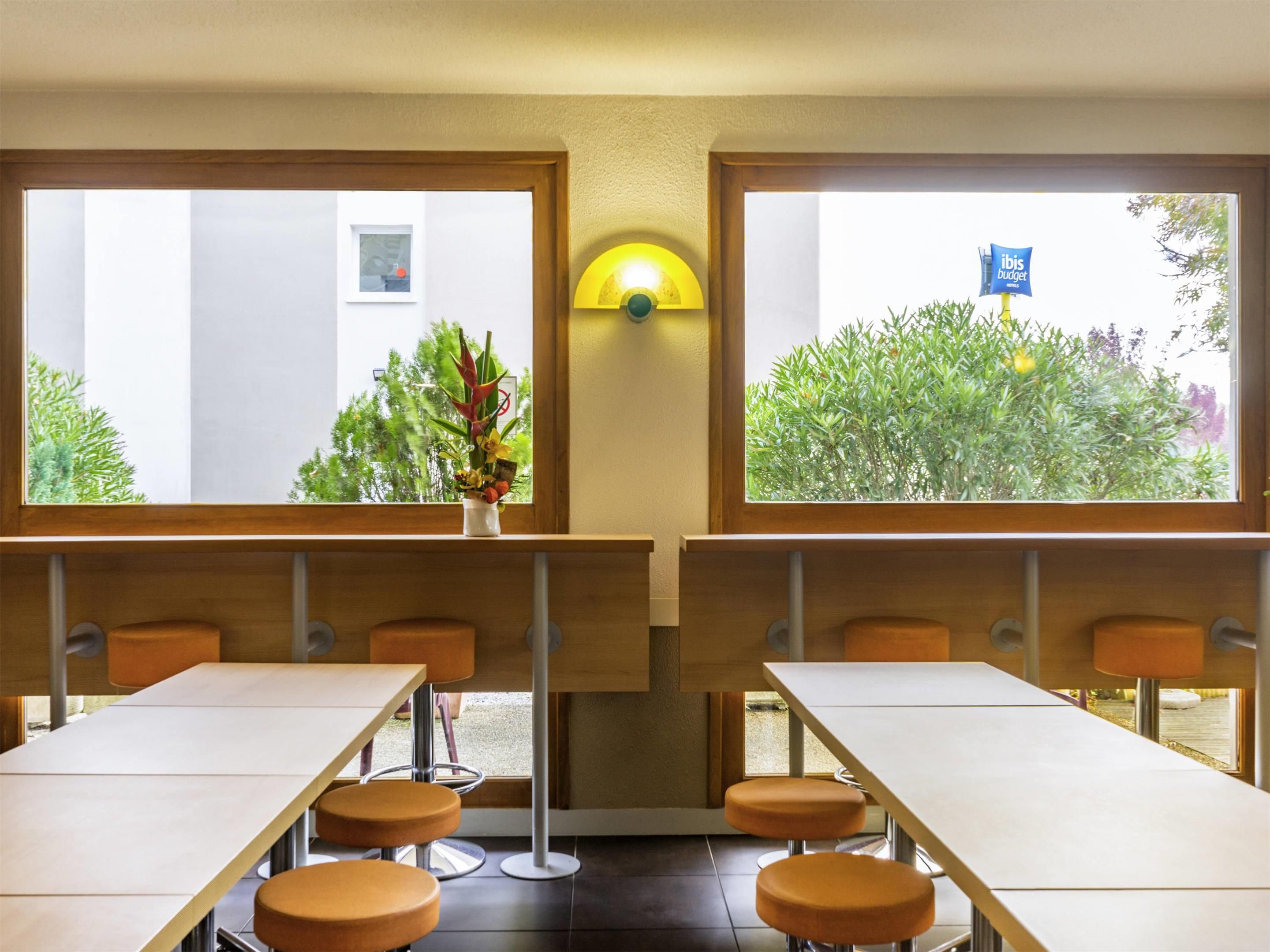 חדר אוכל תמונה