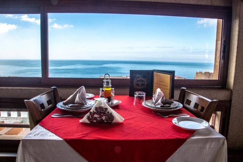 חדר אוכל תמונה