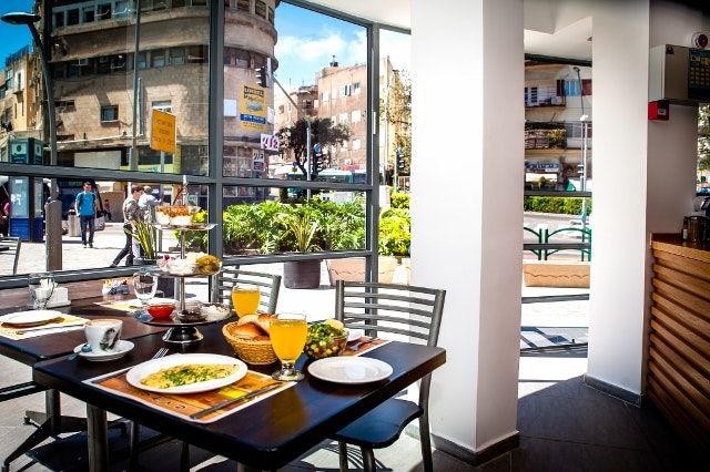 מסעדה תמונה