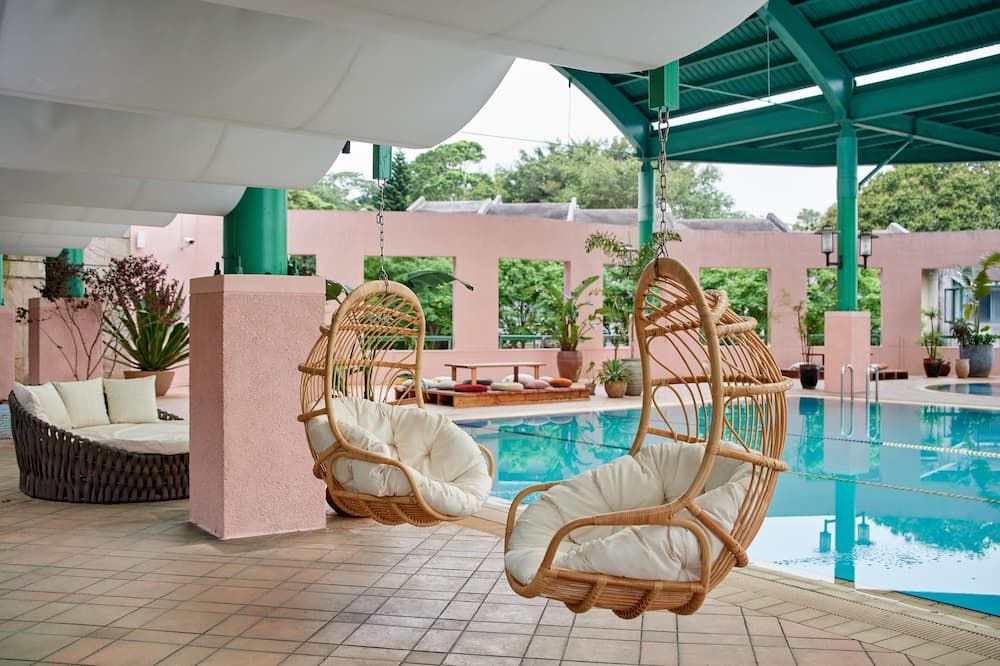 בריכה תמונה