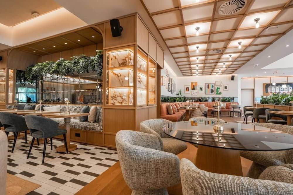 מסעדה תמונה