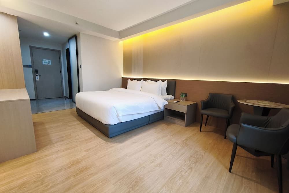 אחר
