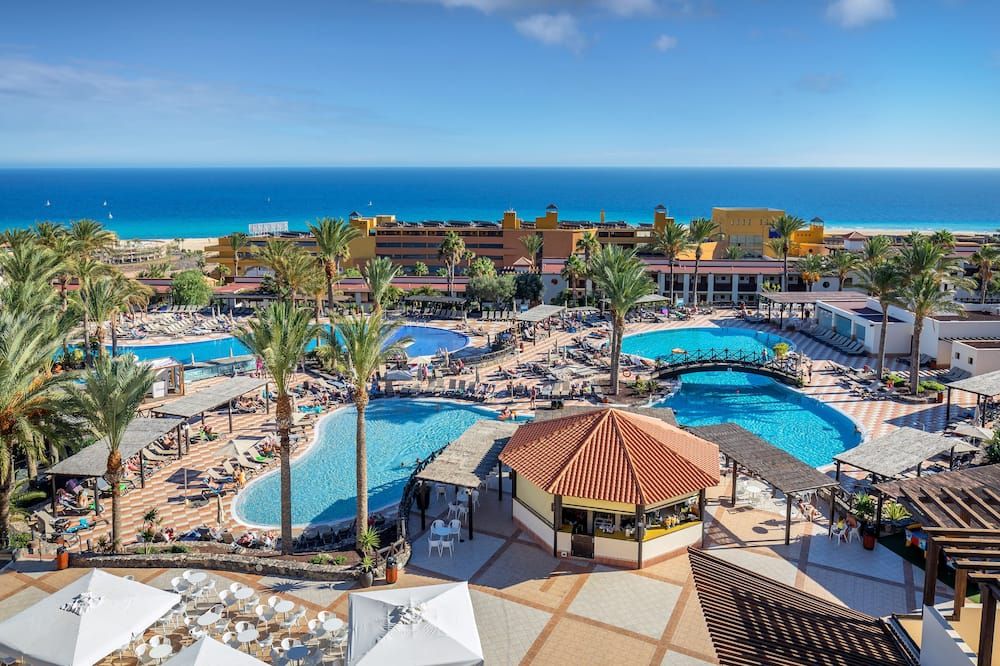 בריכה תמונה