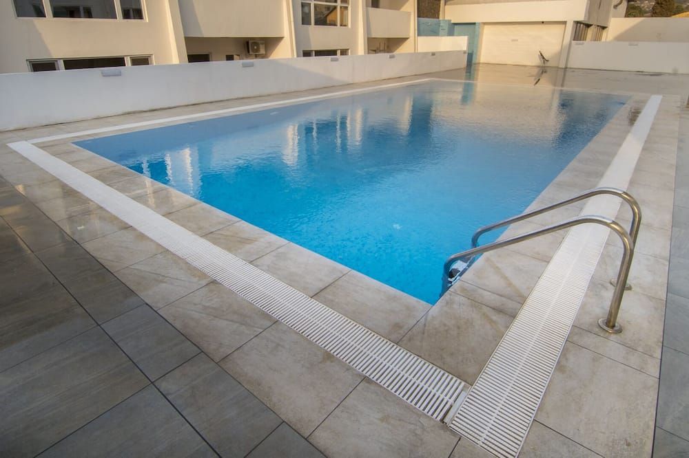 בריכה תמונה