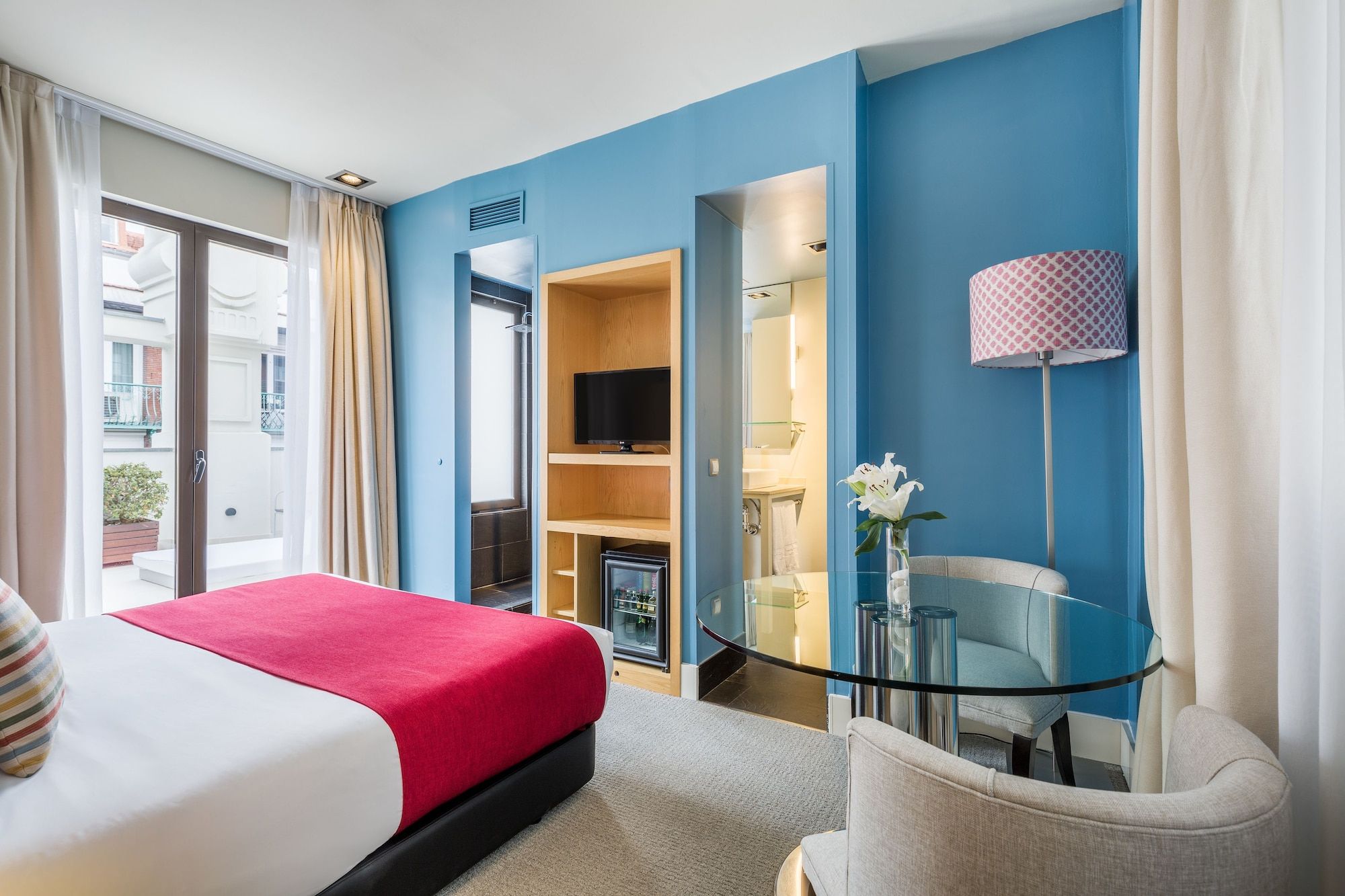 אחר