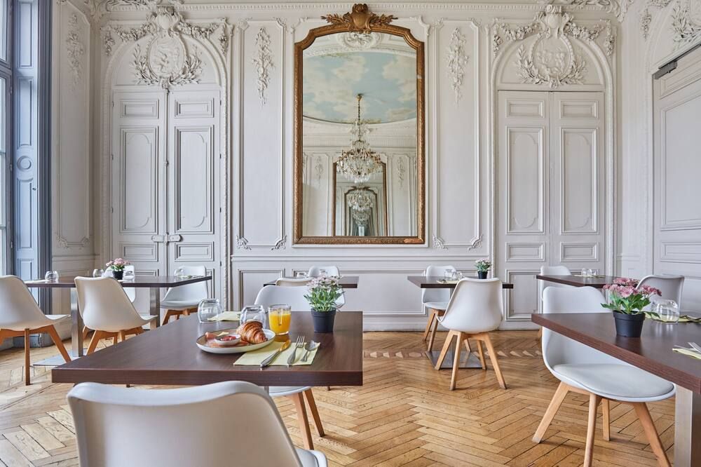 מסעדה תמונה