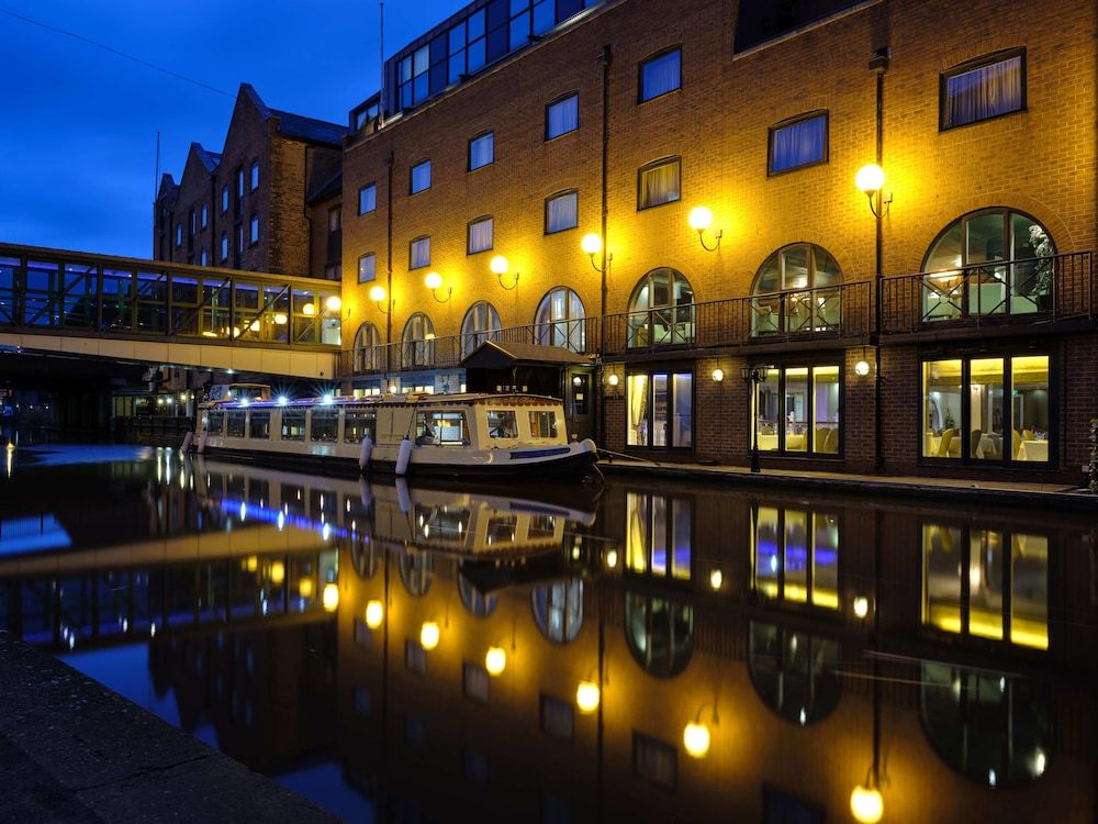 בניין תמונה