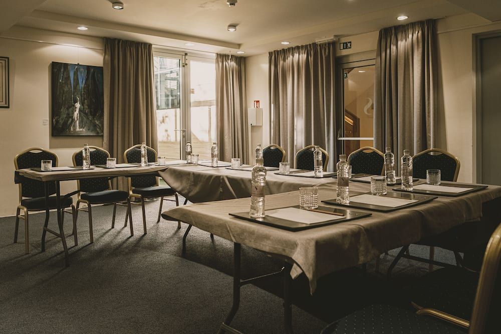 מסעדה תמונה