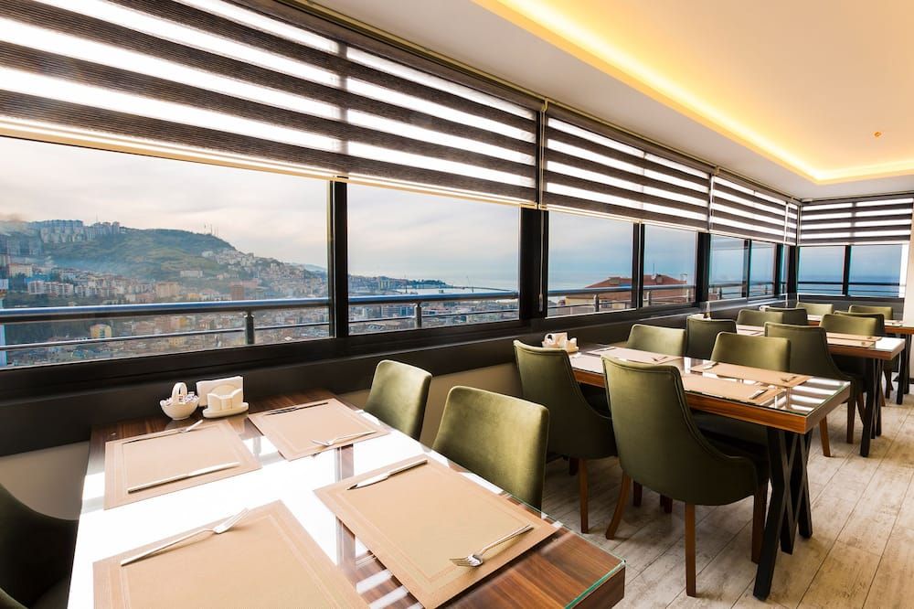 מסעדה תמונה