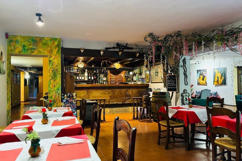 מסעדה תמונה