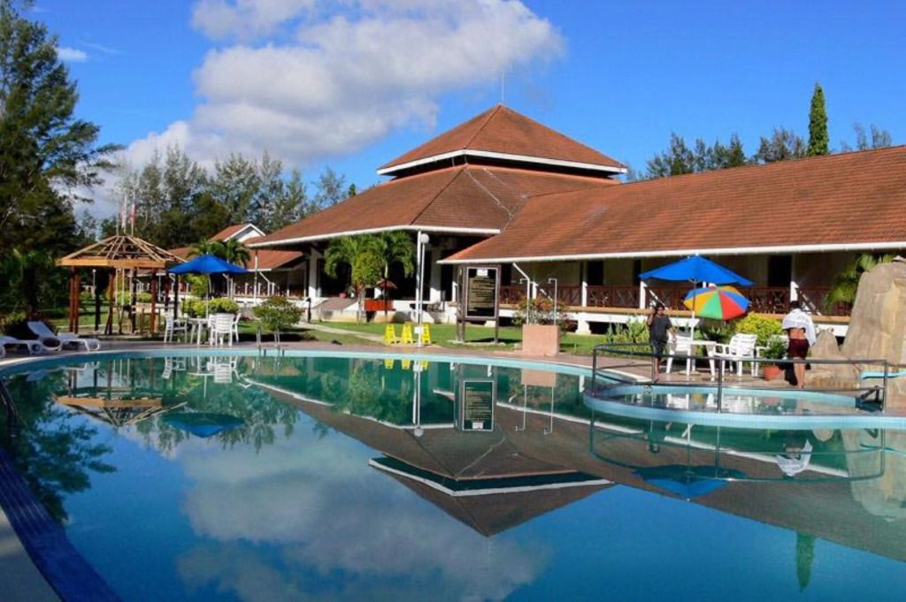 בריכה תמונה